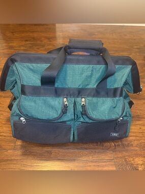 Vintage L.L. Bean Doctor Style Rolling Duffle Bag Green Blue Interior Large EUC